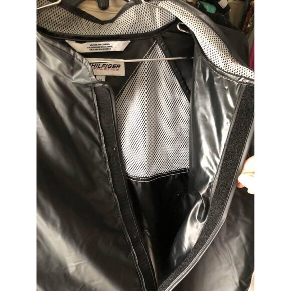 Vintage Tommy Hilfiger Men’s Rain Jacket Waterproof Sz Medium Oversized 90's - Picture 4 of 8